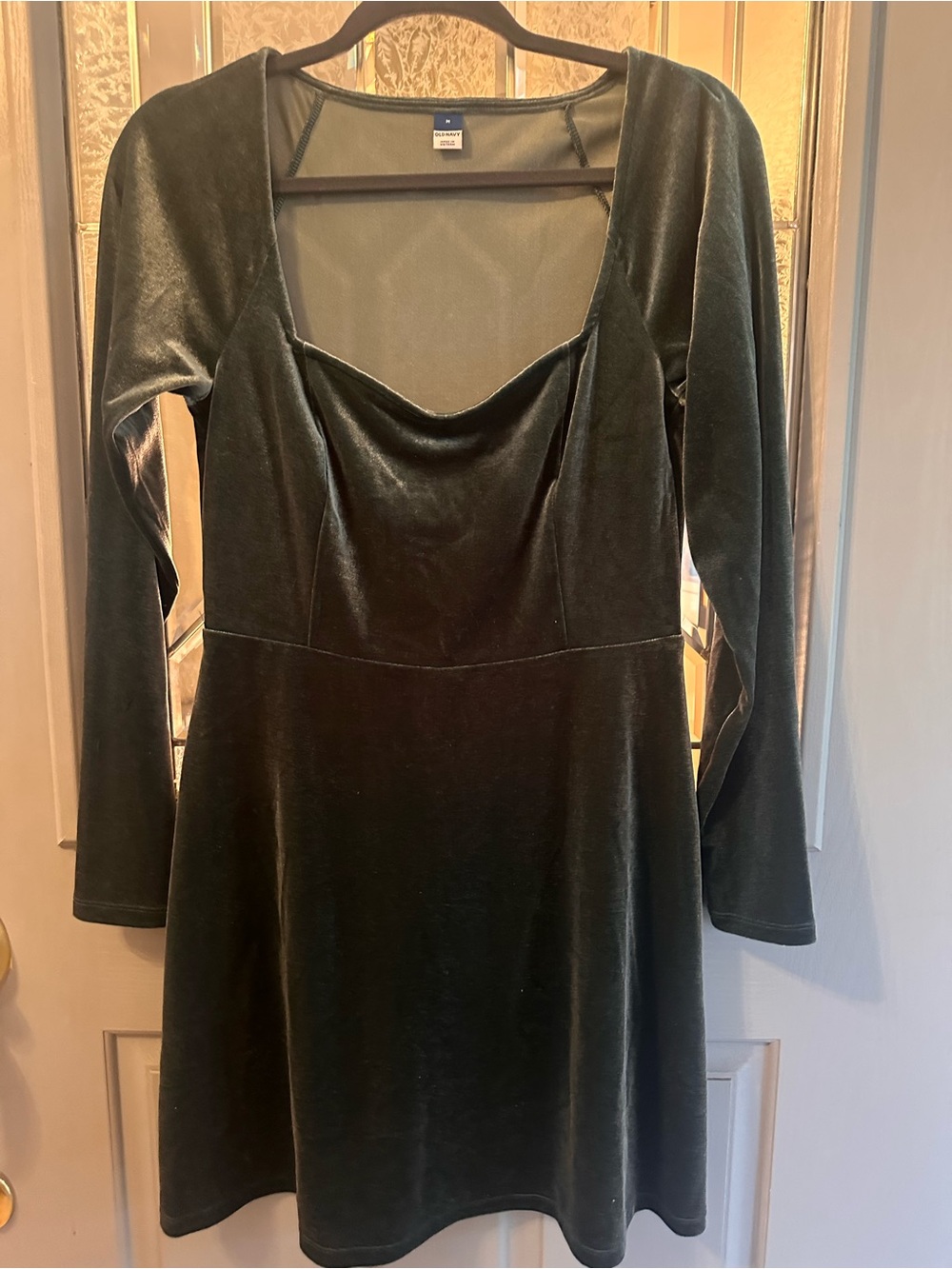Old Navy Emerald Velvet Long-Sleeve Scoop Neck Dress